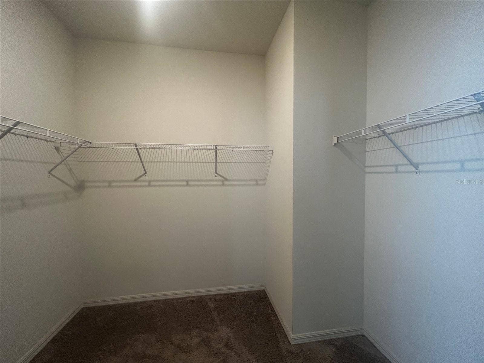 520 VALRI PARK DRIVE, Valrico, FL 33594