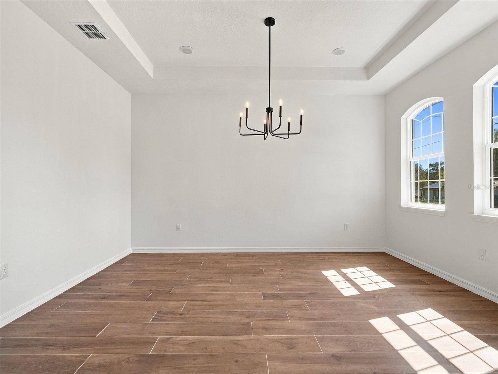 27279 DALE AVENUE, Brooksville, FL 34602 27279 DALE AVENUE, Brooksville, FL 34602