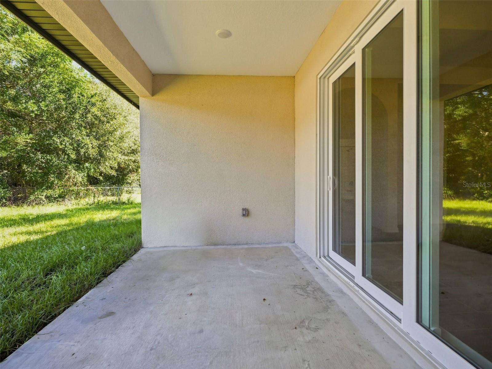 27279 DALE AVENUE, Brooksville, FL 34602 27279 DALE AVENUE, Brooksville, FL 34602