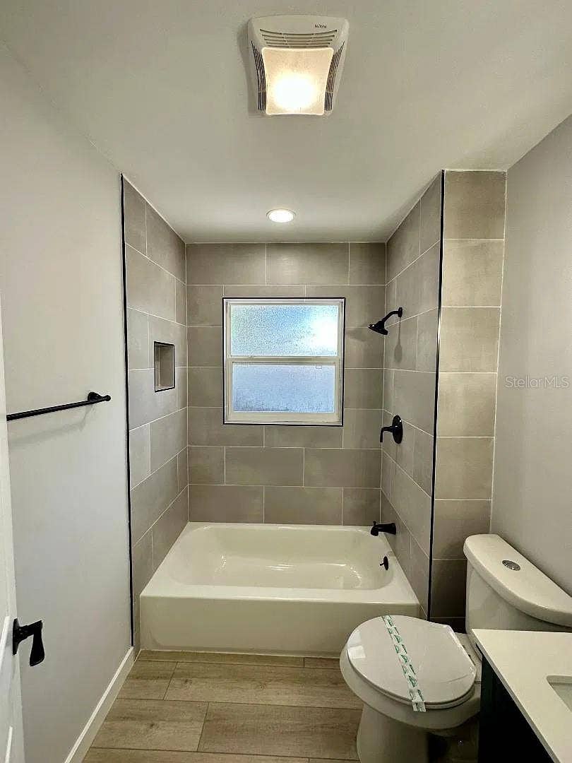2001 2ND STREET S, St Petersburg, FL 33705