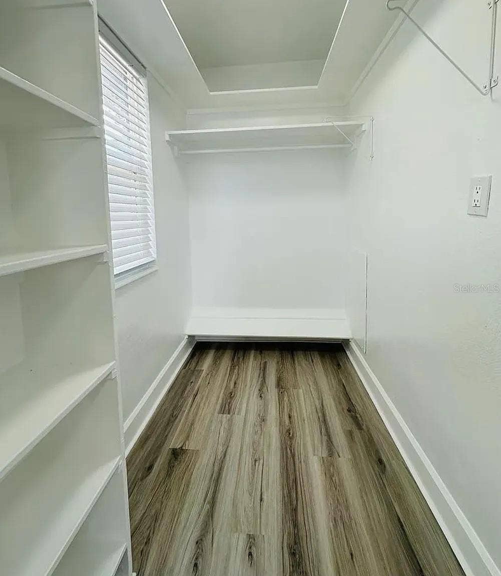2001 2ND STREET S, St Petersburg, FL 33705