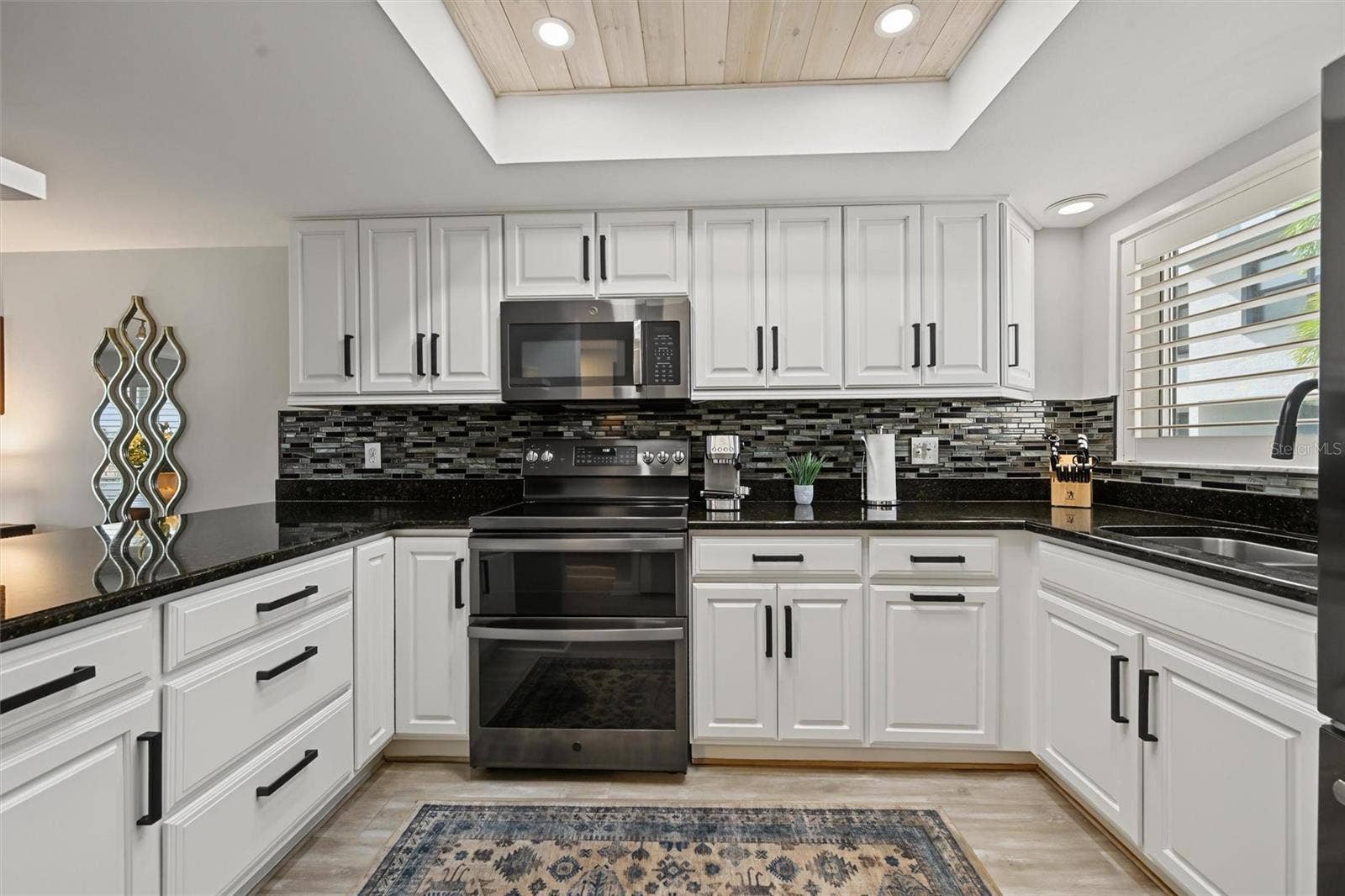 9901 1ST STREET E, #A, Treasure Island, FL 33706 9901 1ST STREET E, #A, Treasure Island, FL 33706
