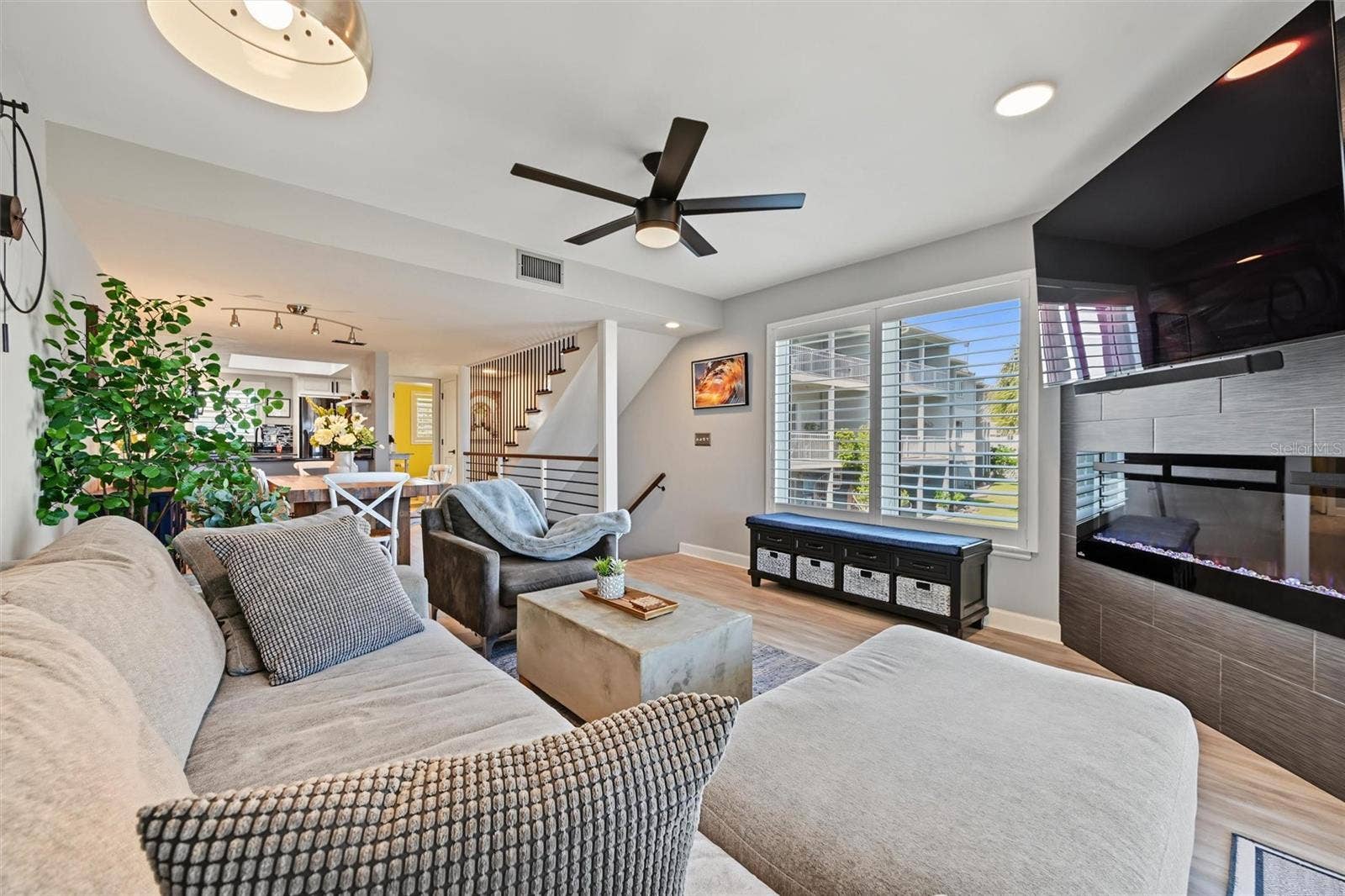 9901 1ST STREET E, #A, Treasure Island, FL 33706 9901 1ST STREET E, #A, Treasure Island, FL 33706