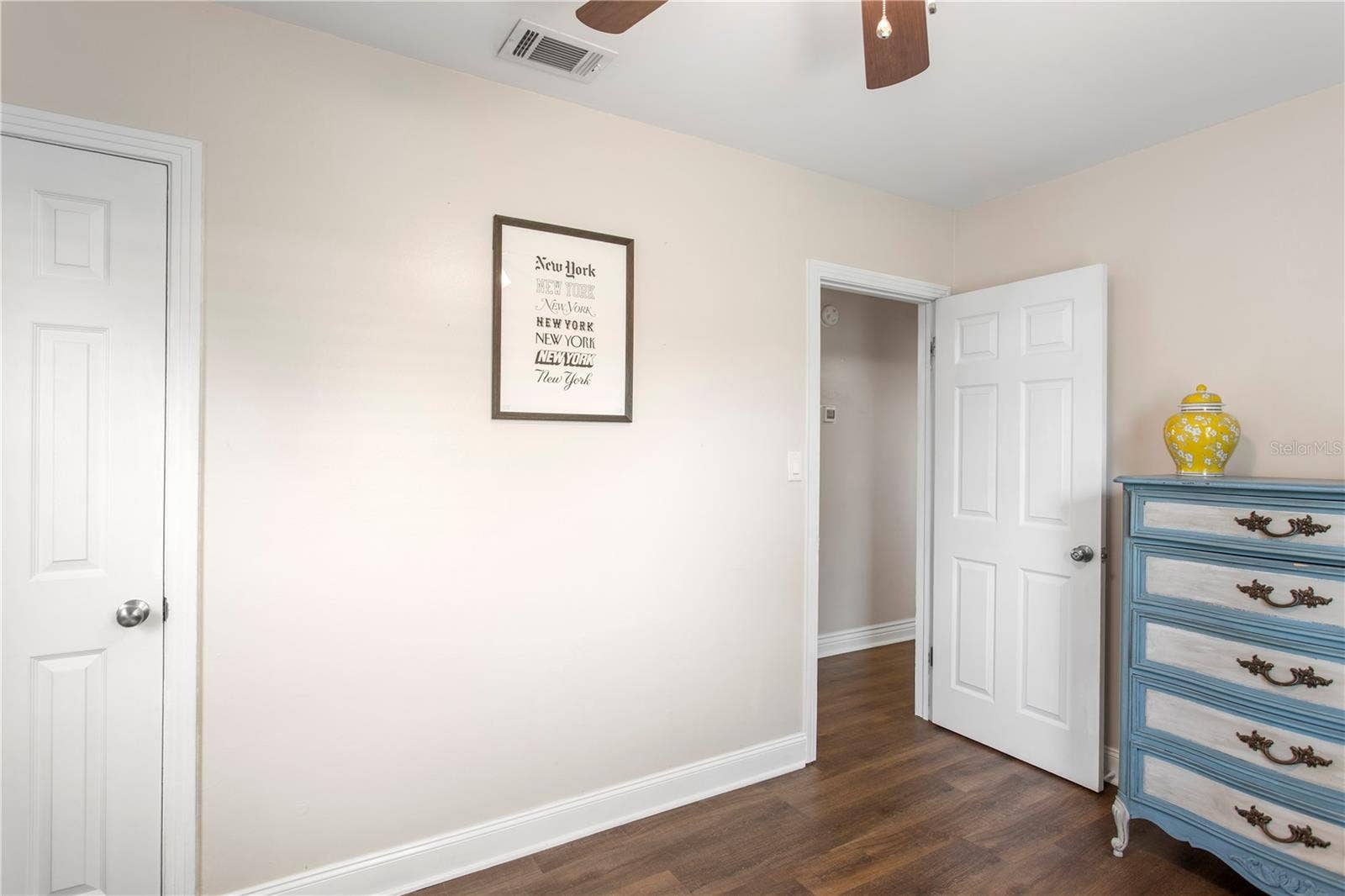 4618 W BAY VILLA AVENUE, Tampa, FL 33611