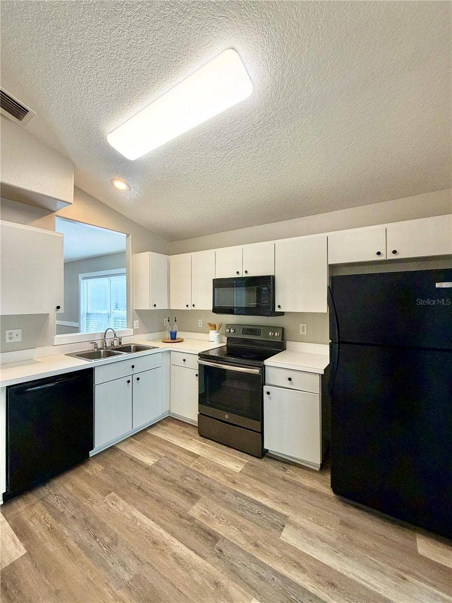 28510 SEASHELL COURT, Wesley Chapel, FL 33545 28510 SEASHELL COURT, Wesley Chapel, FL 33545