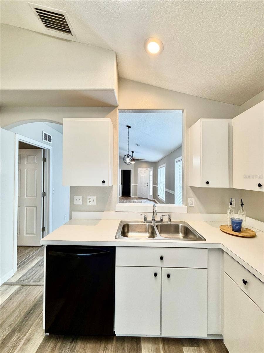 28510 SEASHELL COURT, Wesley Chapel, FL 33545 28510 SEASHELL COURT, Wesley Chapel, FL 33545
