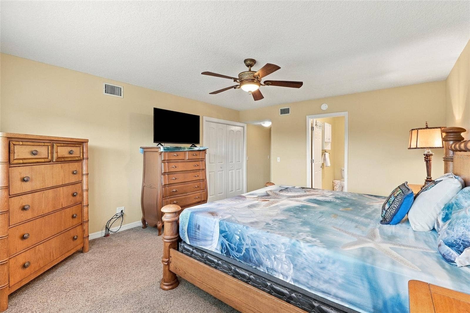 2228 SWEDISH DRIVE, #22, Clearwater, FL 33763 2228 SWEDISH DRIVE, #22, Clearwater, FL 33763