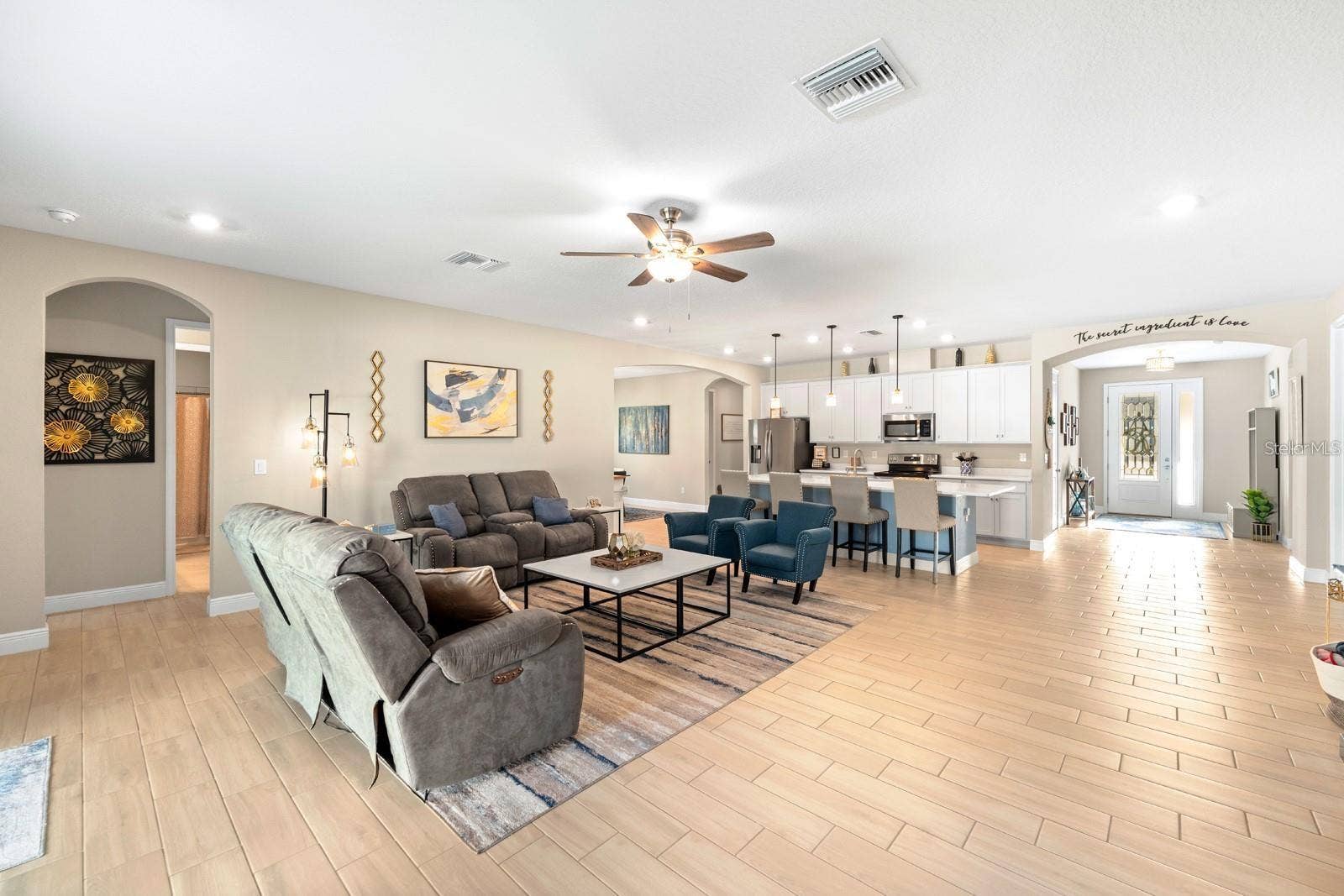 8840 MUGNAI STREET, Riverview, FL 33578 8840 MUGNAI STREET, Riverview, FL 33578