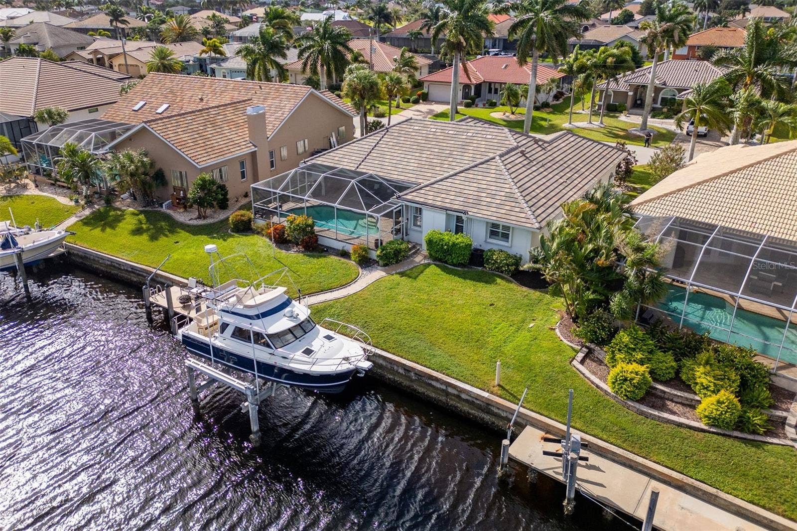 562 ANDORA DRIVE, Punta Gorda, FL 33950 562 ANDORA DRIVE, Punta Gorda, FL 33950