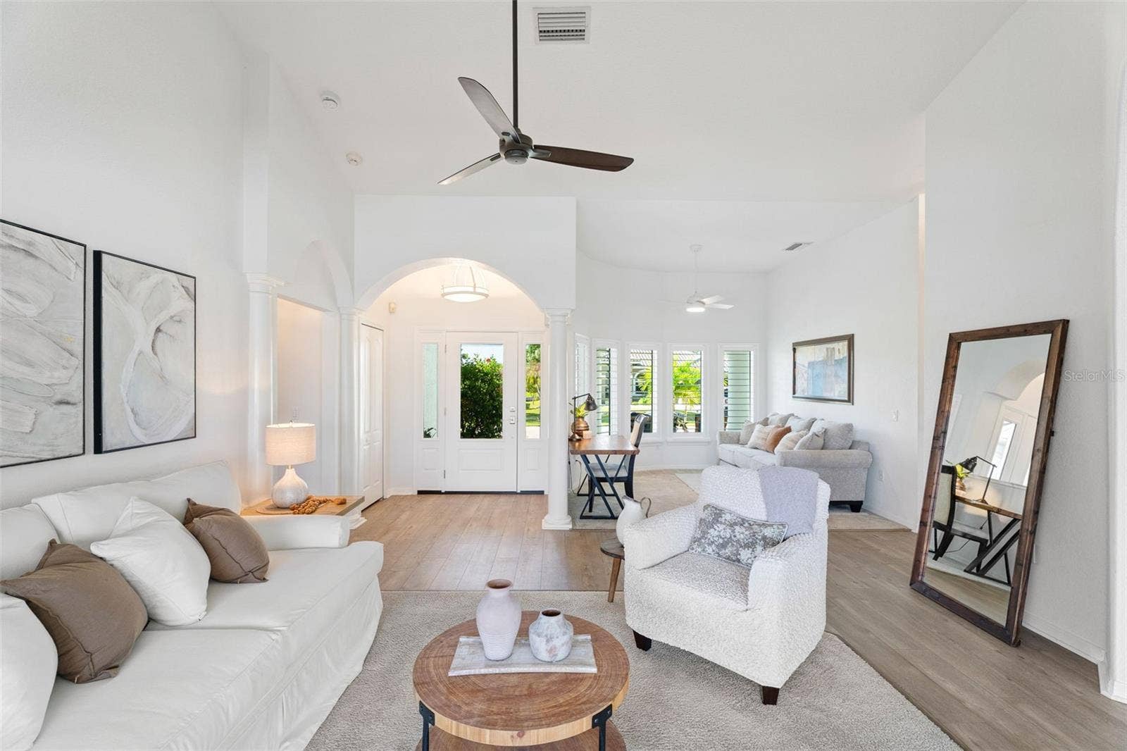 562 ANDORA DRIVE, Punta Gorda, FL 33950 562 ANDORA DRIVE, Punta Gorda, FL 33950