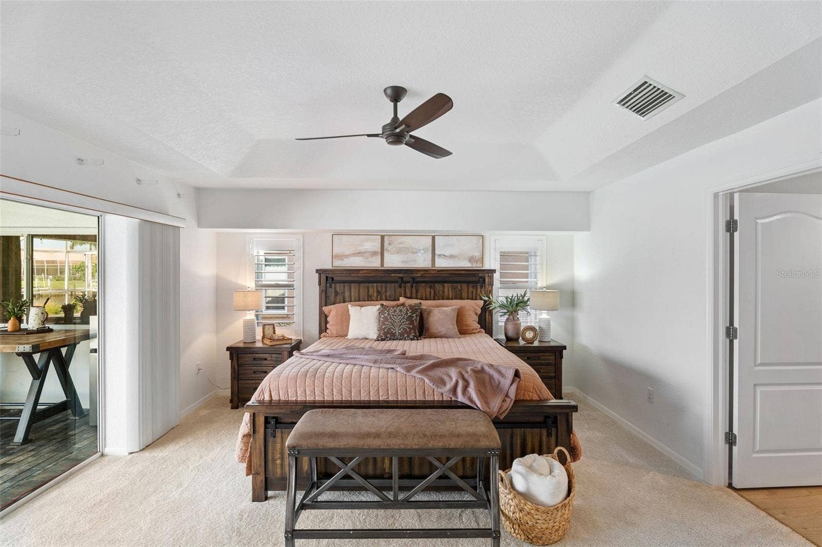 562 ANDORA DRIVE, Punta Gorda, FL 33950 562 ANDORA DRIVE, Punta Gorda, FL 33950