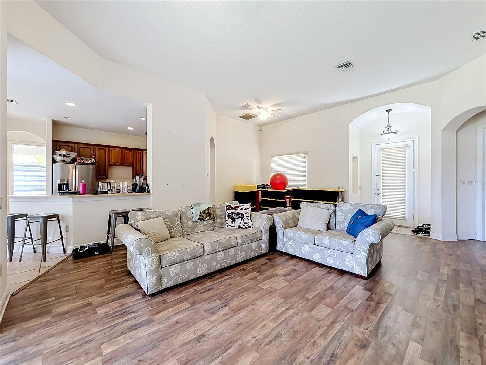 38634 LAKEVIEW WALK, Lady Lake, FL 32159