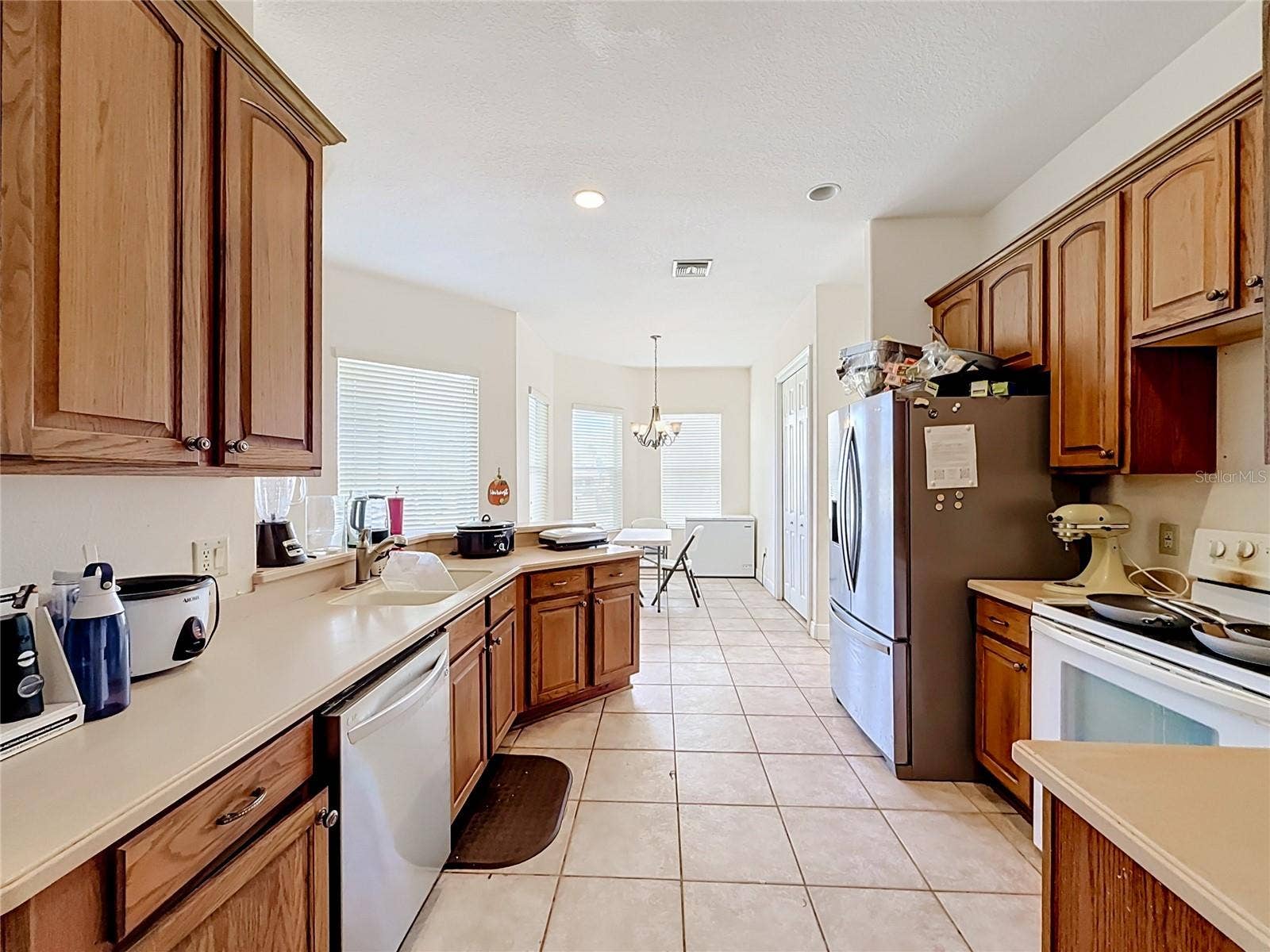 38634 LAKEVIEW WALK, Lady Lake, FL 32159
