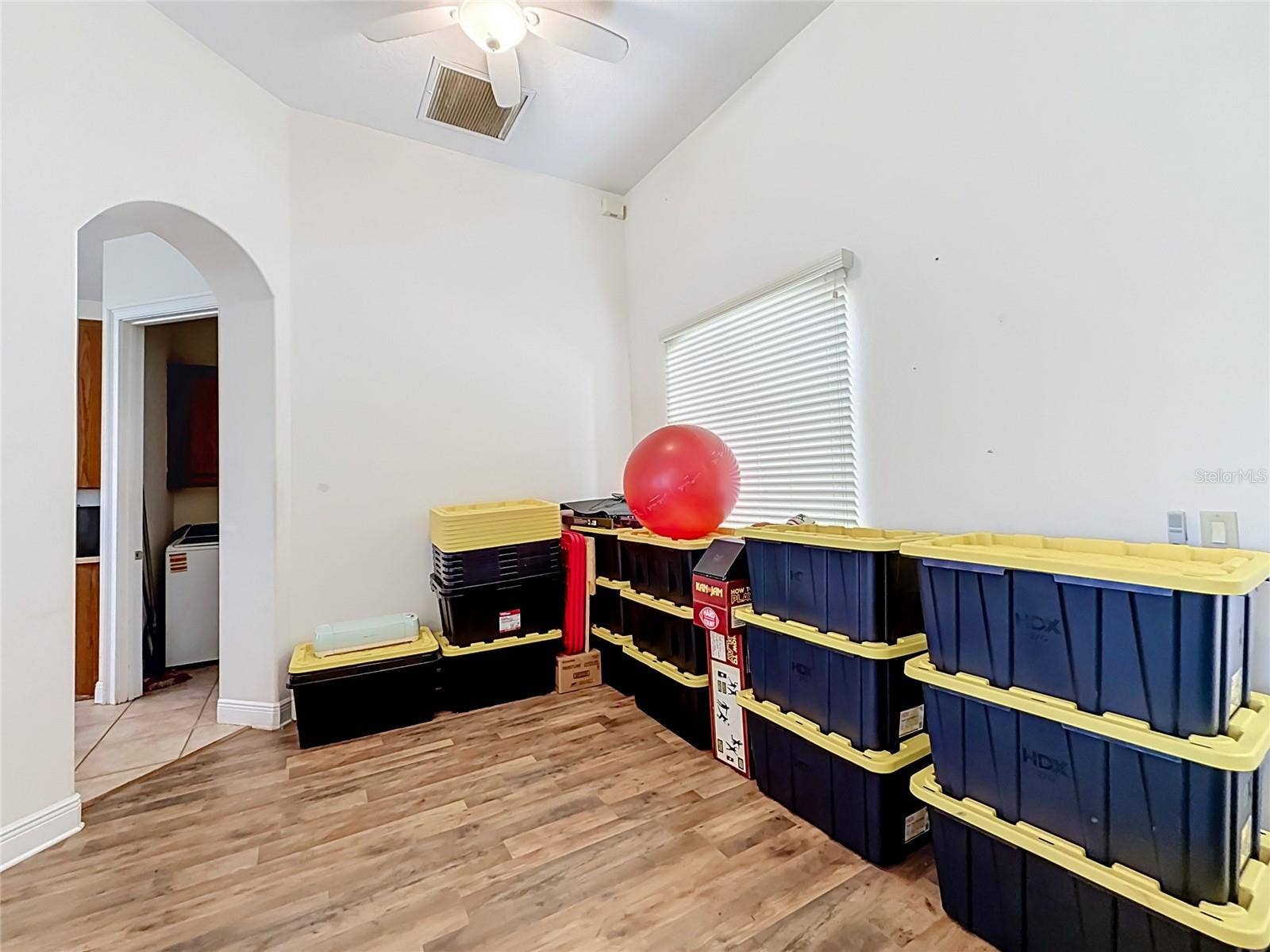 38634 LAKEVIEW WALK, Lady Lake, FL 32159