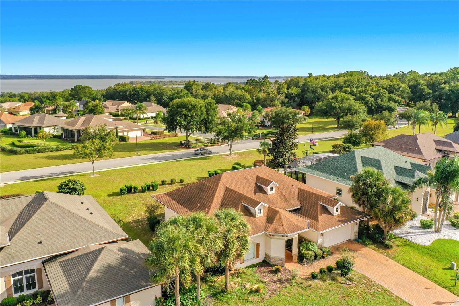 38634 LAKEVIEW WALK, Lady Lake, FL 32159