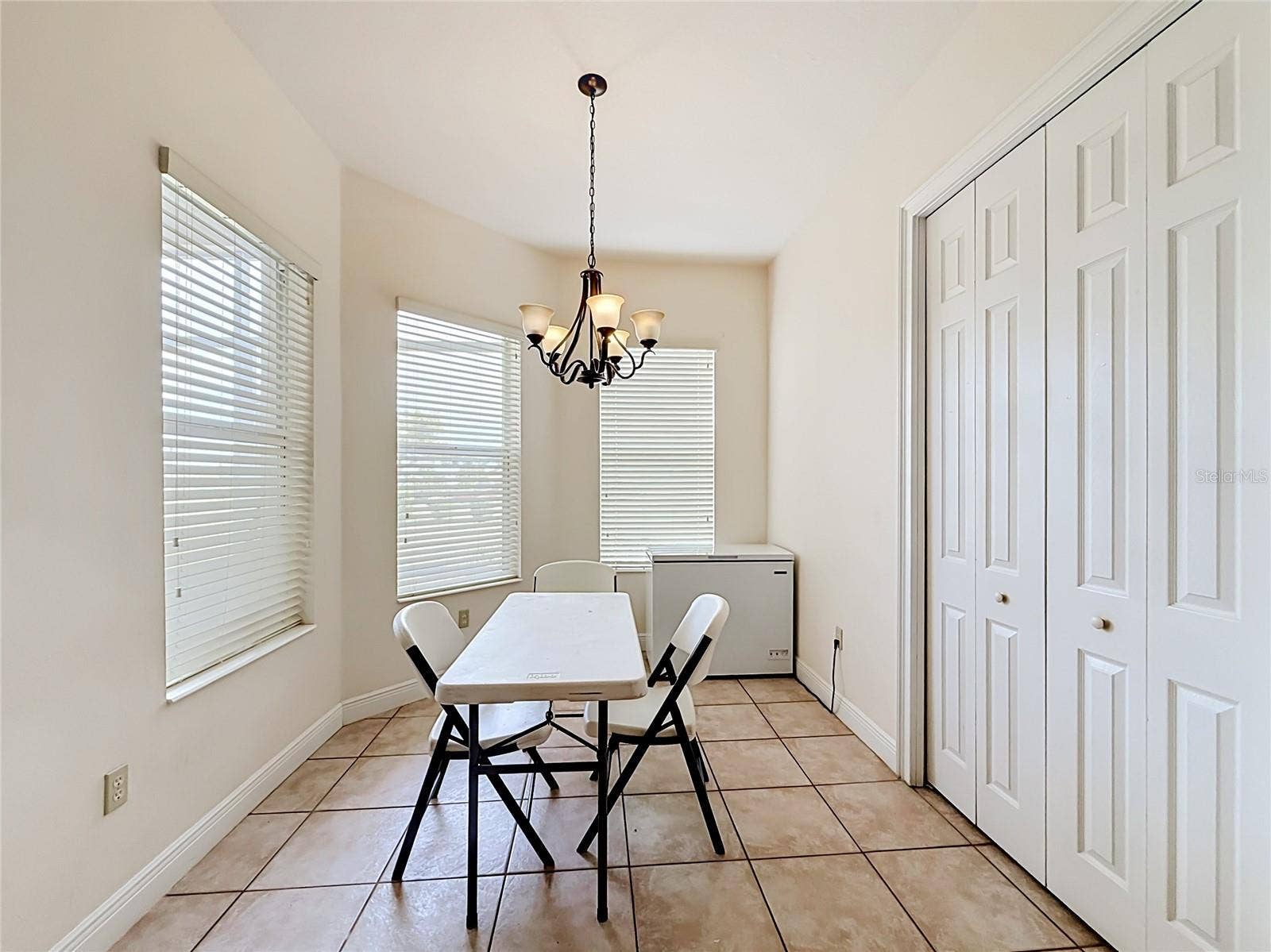 38634 LAKEVIEW WALK, Lady Lake, FL 32159