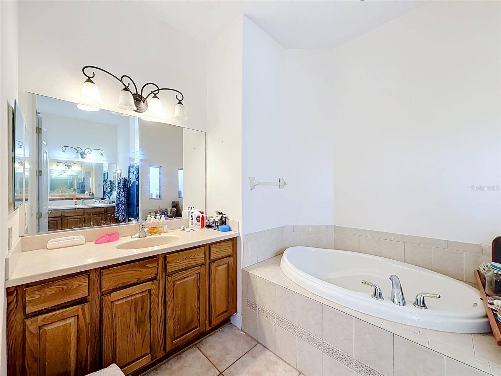 38634 LAKEVIEW WALK, Lady Lake, FL 32159