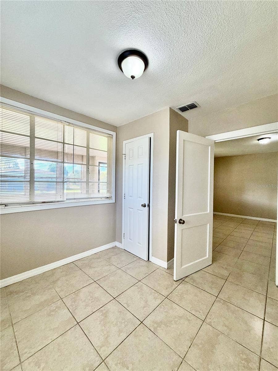 3123 W DOUGLAS STREET, Tampa, FL 33607