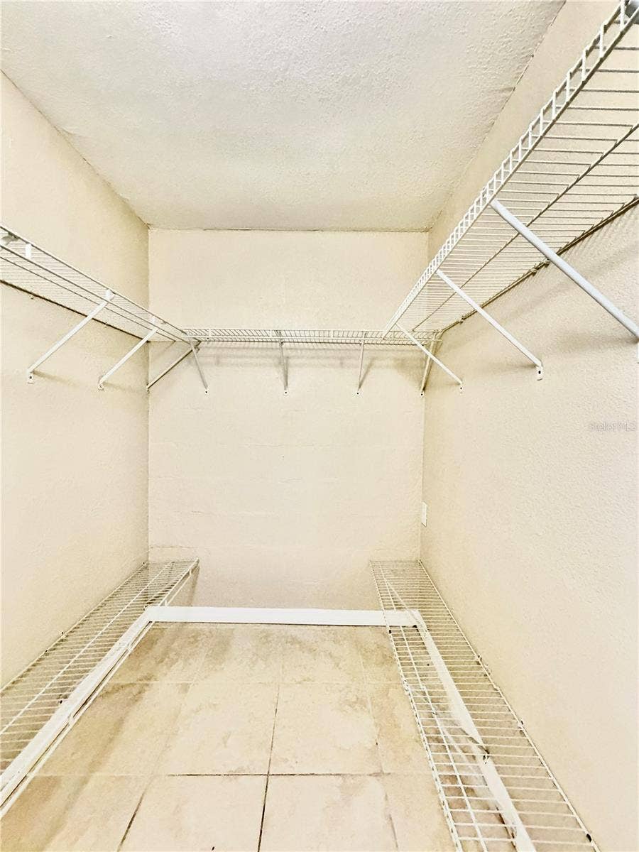 3123 W DOUGLAS STREET, Tampa, FL 33607