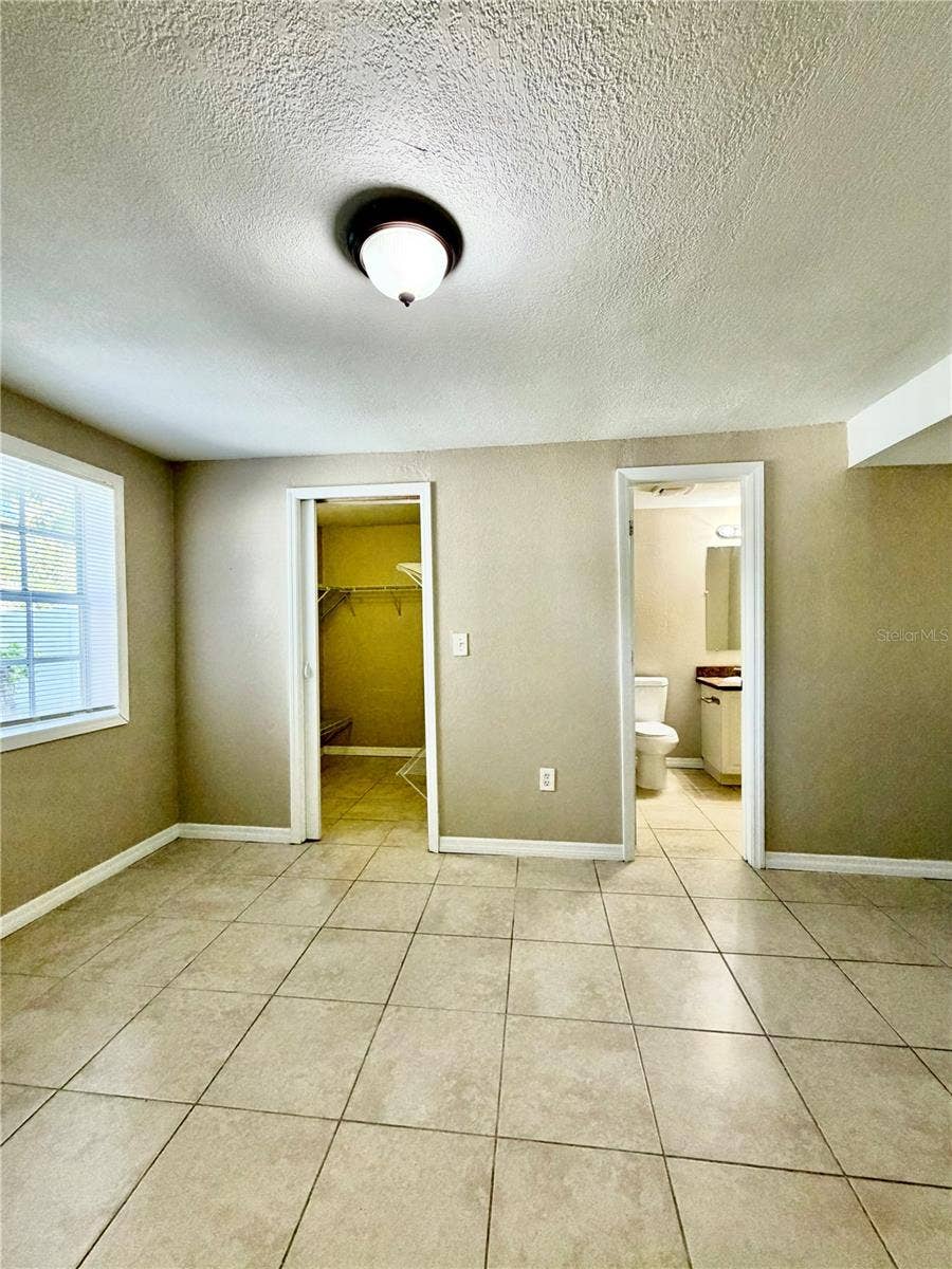 3123 W DOUGLAS STREET, Tampa, FL 33607