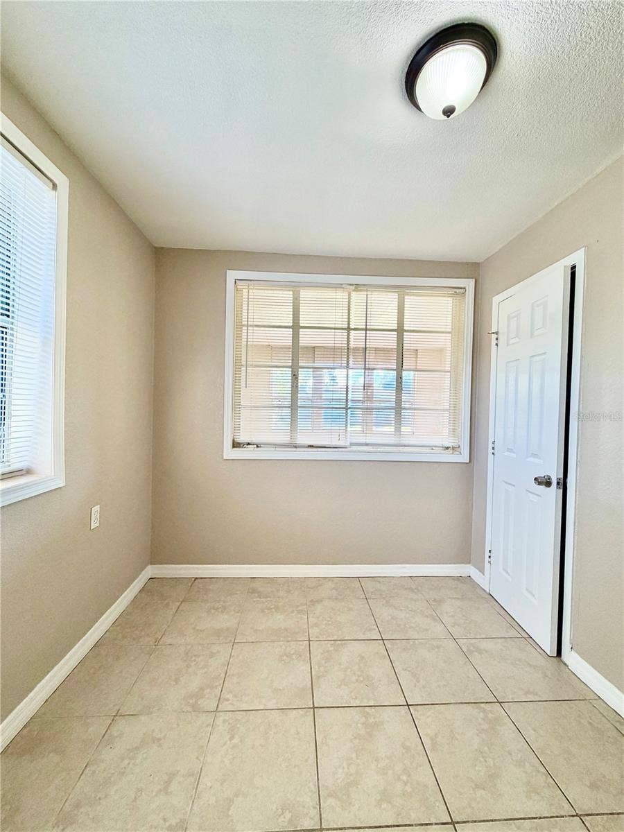 3123 W DOUGLAS STREET, Tampa, FL 33607