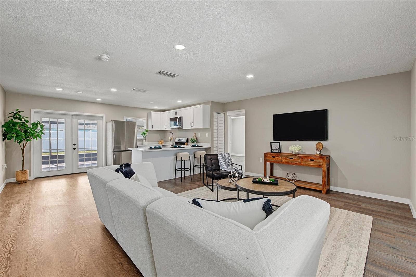 548 FRANDOR PLACE, Apollo Beach, FL 33572 548 FRANDOR PLACE, Apollo Beach, FL 33572