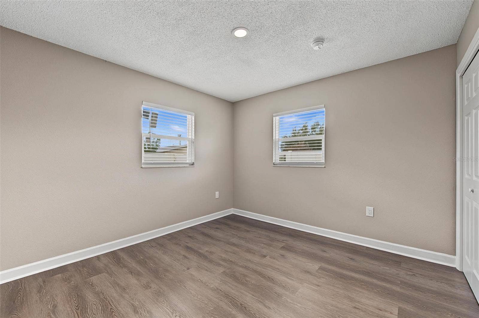 548 FRANDOR PLACE, Apollo Beach, FL 33572 548 FRANDOR PLACE, Apollo Beach, FL 33572