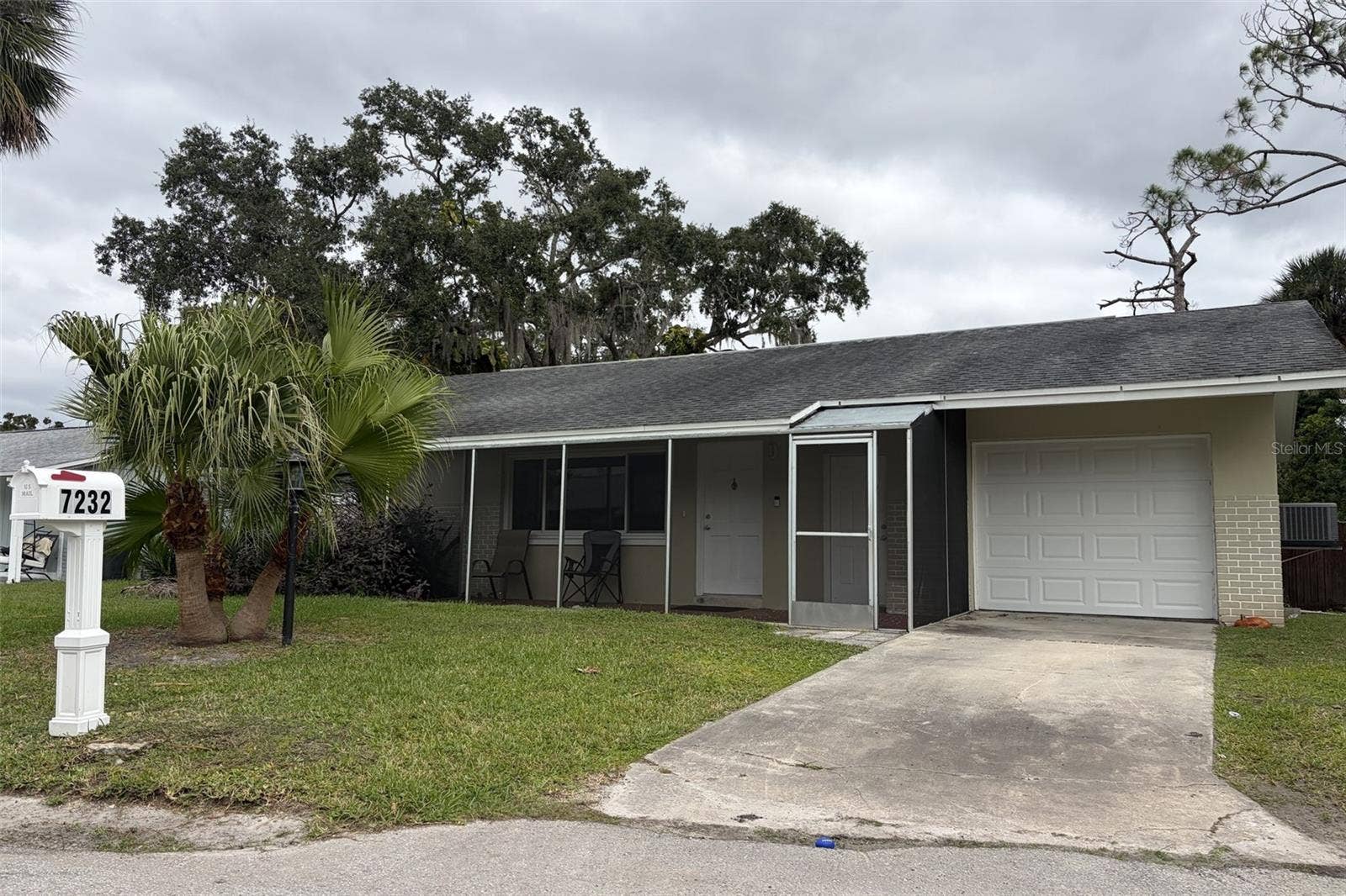 12517 COFFEE HILL ROW, Hudson, FL 34667 12517 COFFEE HILL ROW, Hudson, FL 34667