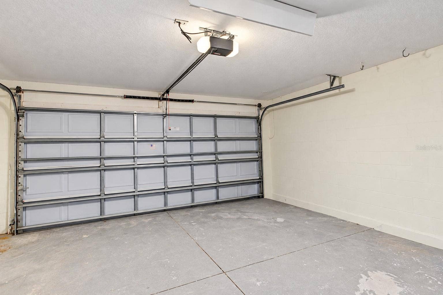 4218 BRANCHSIDE LANE, Wesley Chapel, FL 33543 4218 BRANCHSIDE LANE, Wesley Chapel, FL 33543
