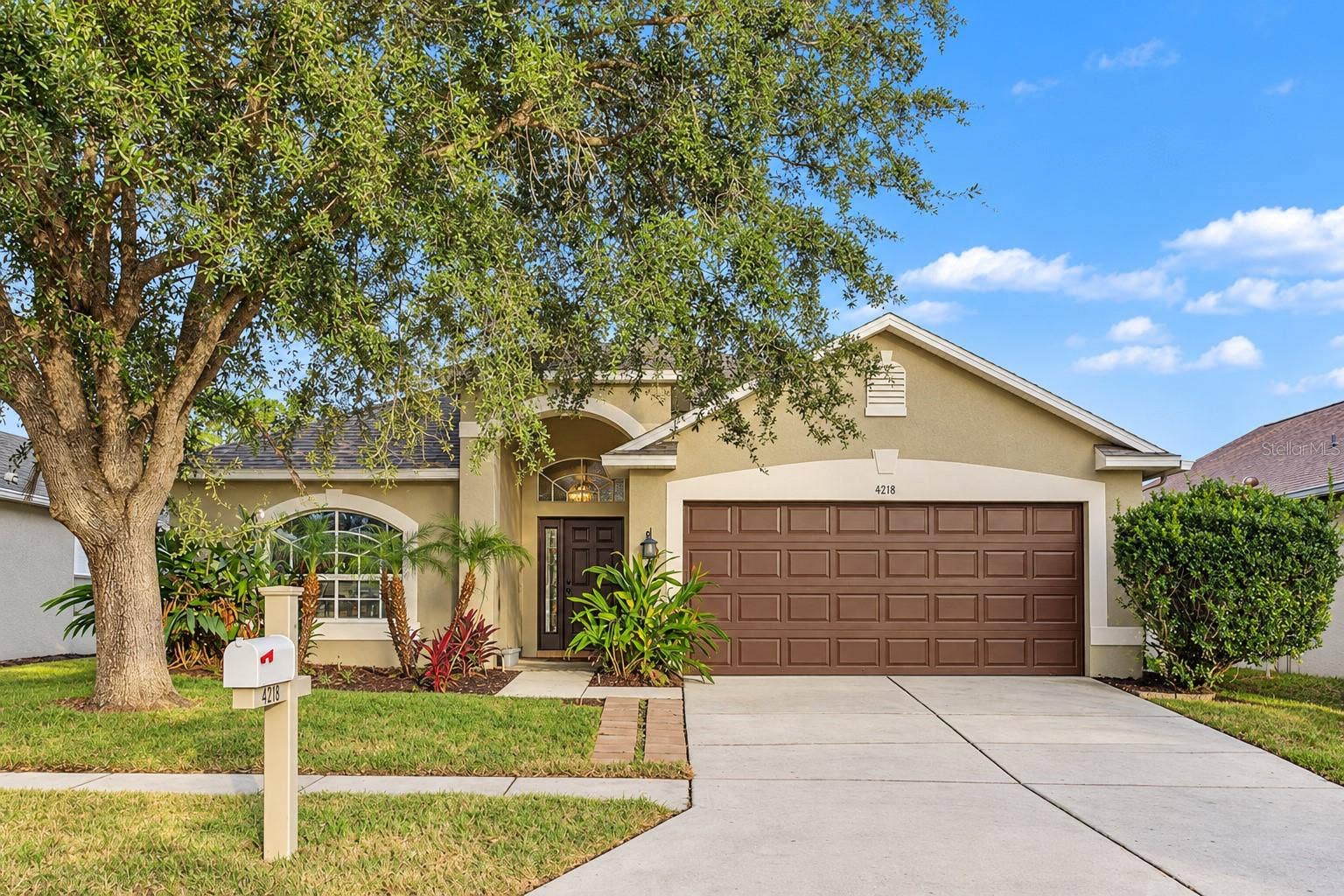 4218 BRANCHSIDE LANE, Wesley Chapel, FL 33543 4218 BRANCHSIDE LANE, Wesley Chapel, FL 33543