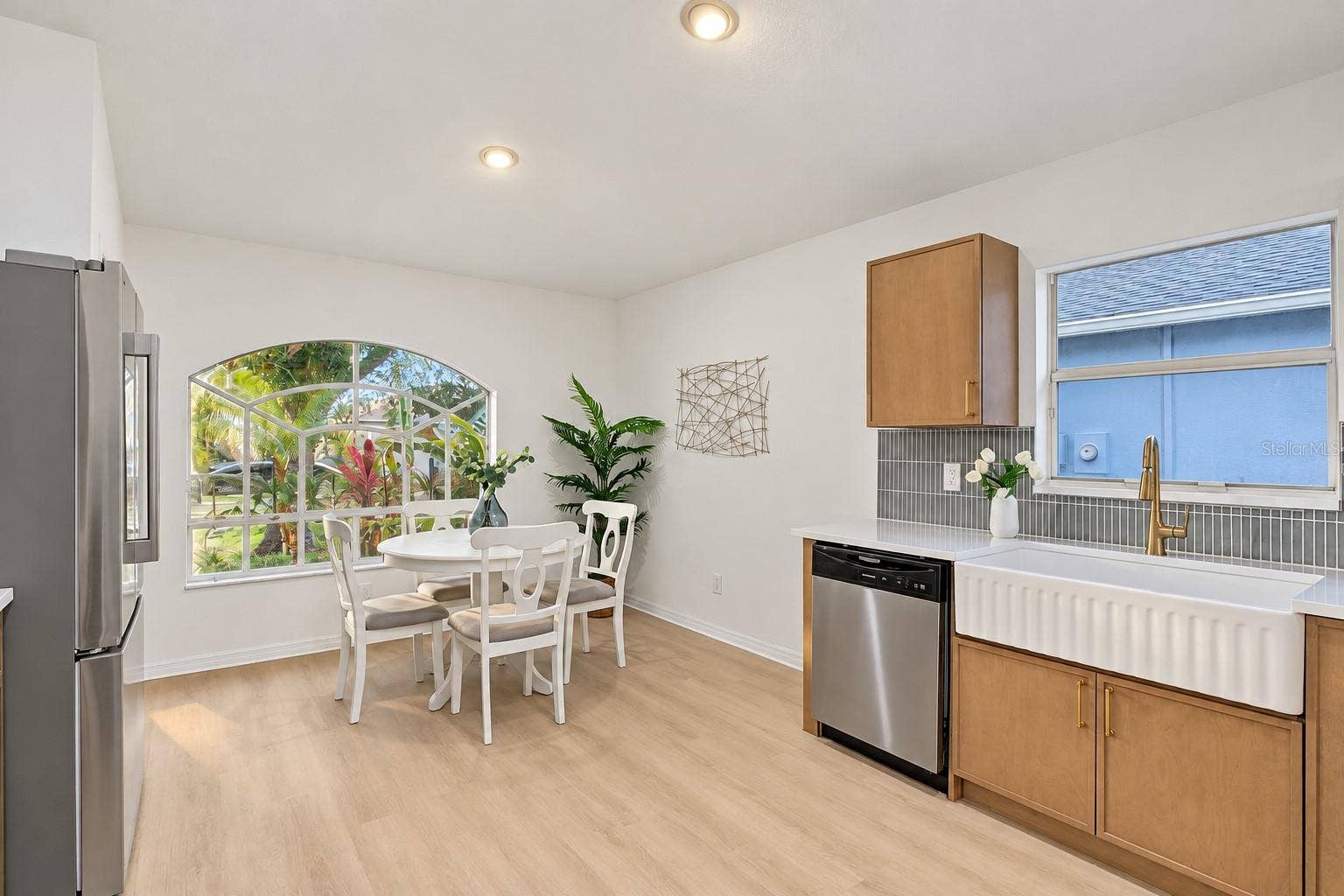 4218 BRANCHSIDE LANE, Wesley Chapel, FL 33543 4218 BRANCHSIDE LANE, Wesley Chapel, FL 33543