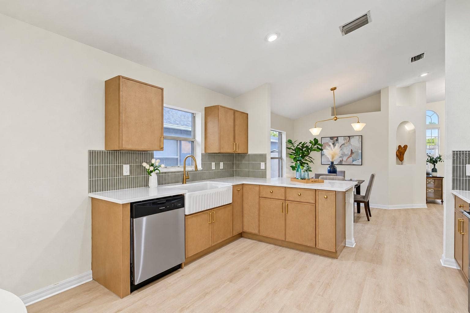 4218 BRANCHSIDE LANE, Wesley Chapel, FL 33543 4218 BRANCHSIDE LANE, Wesley Chapel, FL 33543