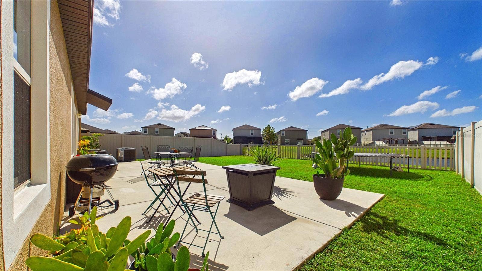 8659 PARSONS HILL BOULEVARD, Wesley Chapel, FL 33545 8659 PARSONS HILL BOULEVARD, Wesley Chapel, FL 33545