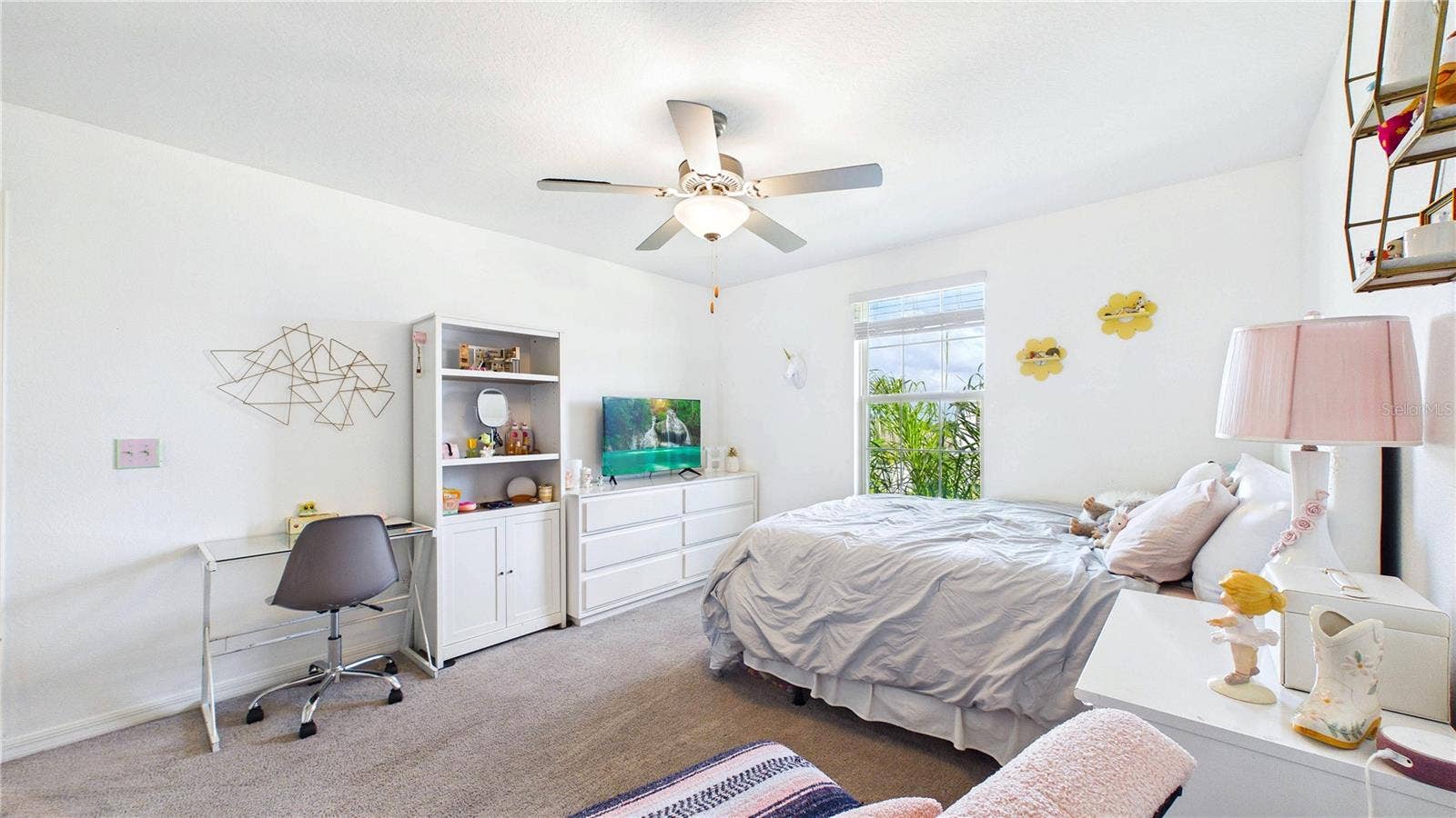 8659 PARSONS HILL BOULEVARD, Wesley Chapel, FL 33545 8659 PARSONS HILL BOULEVARD, Wesley Chapel, FL 33545