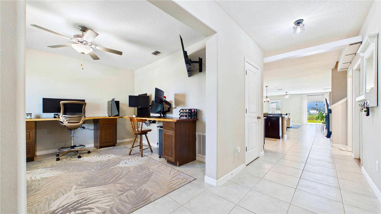 8659 PARSONS HILL BOULEVARD, Wesley Chapel, FL 33545 8659 PARSONS HILL BOULEVARD, Wesley Chapel, FL 33545