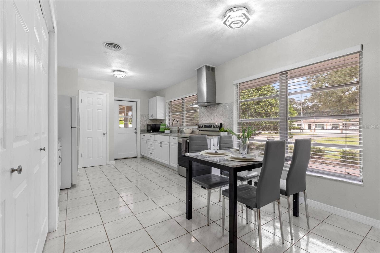 16902 HANNA ROAD, Lutz, FL 33549