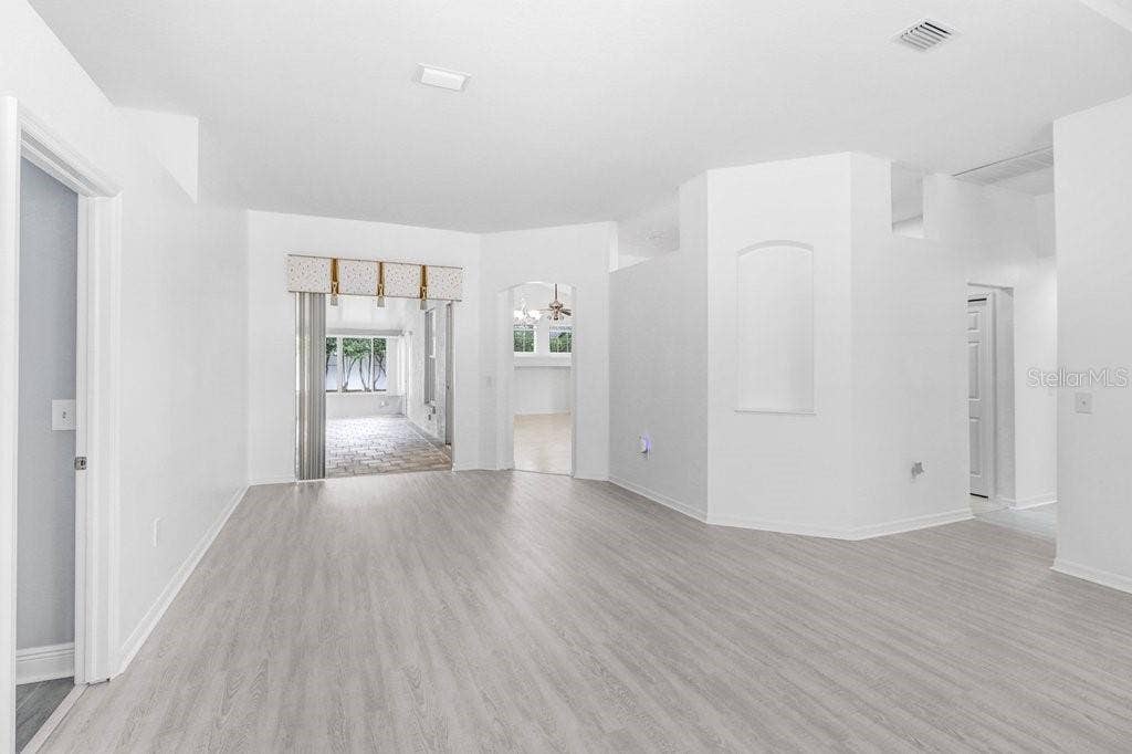 4810 WATER LARK WAY, Valrico, FL 33596 4810 WATER LARK WAY, Valrico, FL 33596