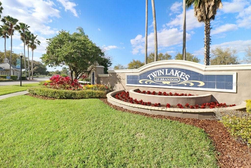 4810 WATER LARK WAY, Valrico, FL 33596 4810 WATER LARK WAY, Valrico, FL 33596