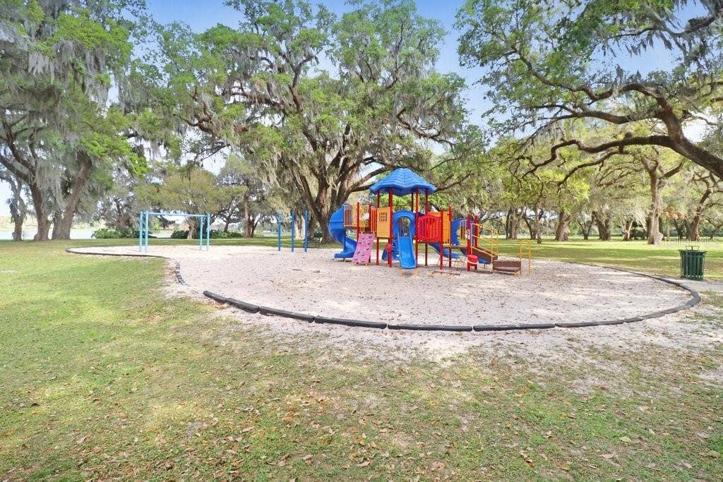 4810 WATER LARK WAY, Valrico, FL 33596 4810 WATER LARK WAY, Valrico, FL 33596