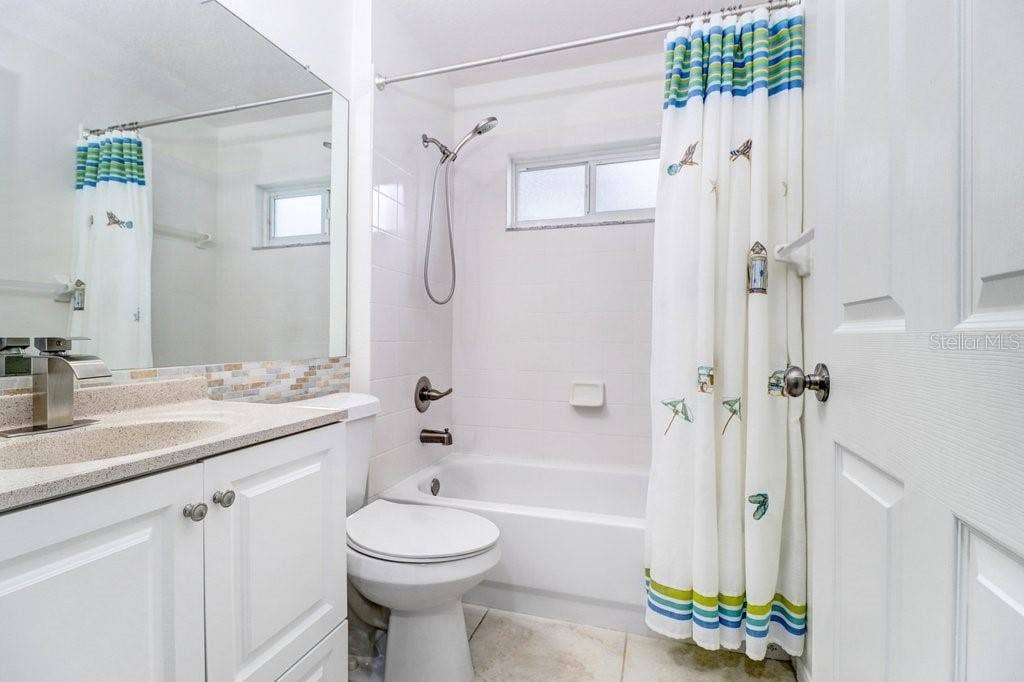 4810 WATER LARK WAY, Valrico, FL 33596 4810 WATER LARK WAY, Valrico, FL 33596