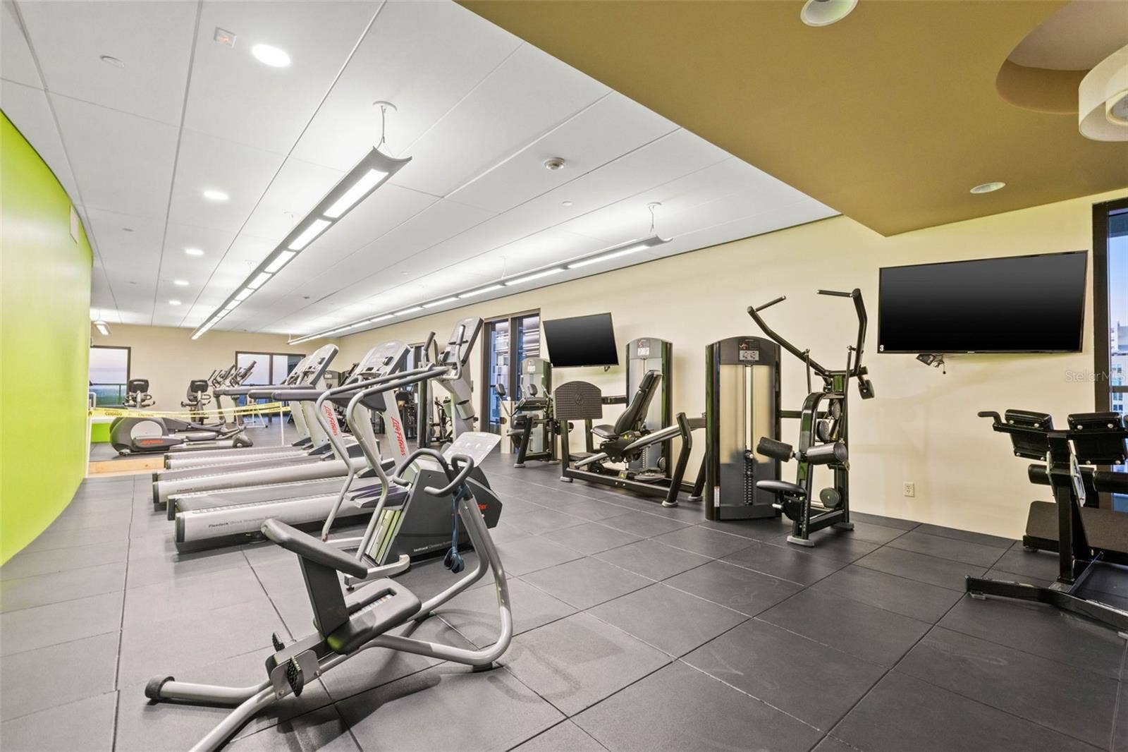 1 BEACH DRIVE SE, #1607, St Petersburg, FL 33701 1 BEACH DRIVE SE, #1607, St Petersburg, FL 33701