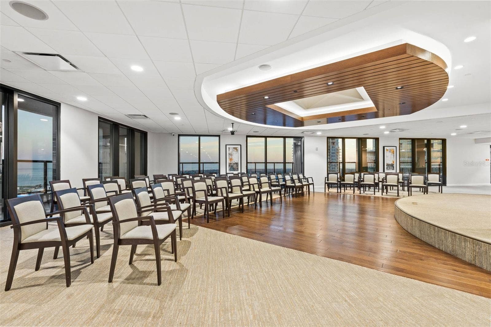 1 BEACH DRIVE SE, #1607, St Petersburg, FL 33701 1 BEACH DRIVE SE, #1607, St Petersburg, FL 33701