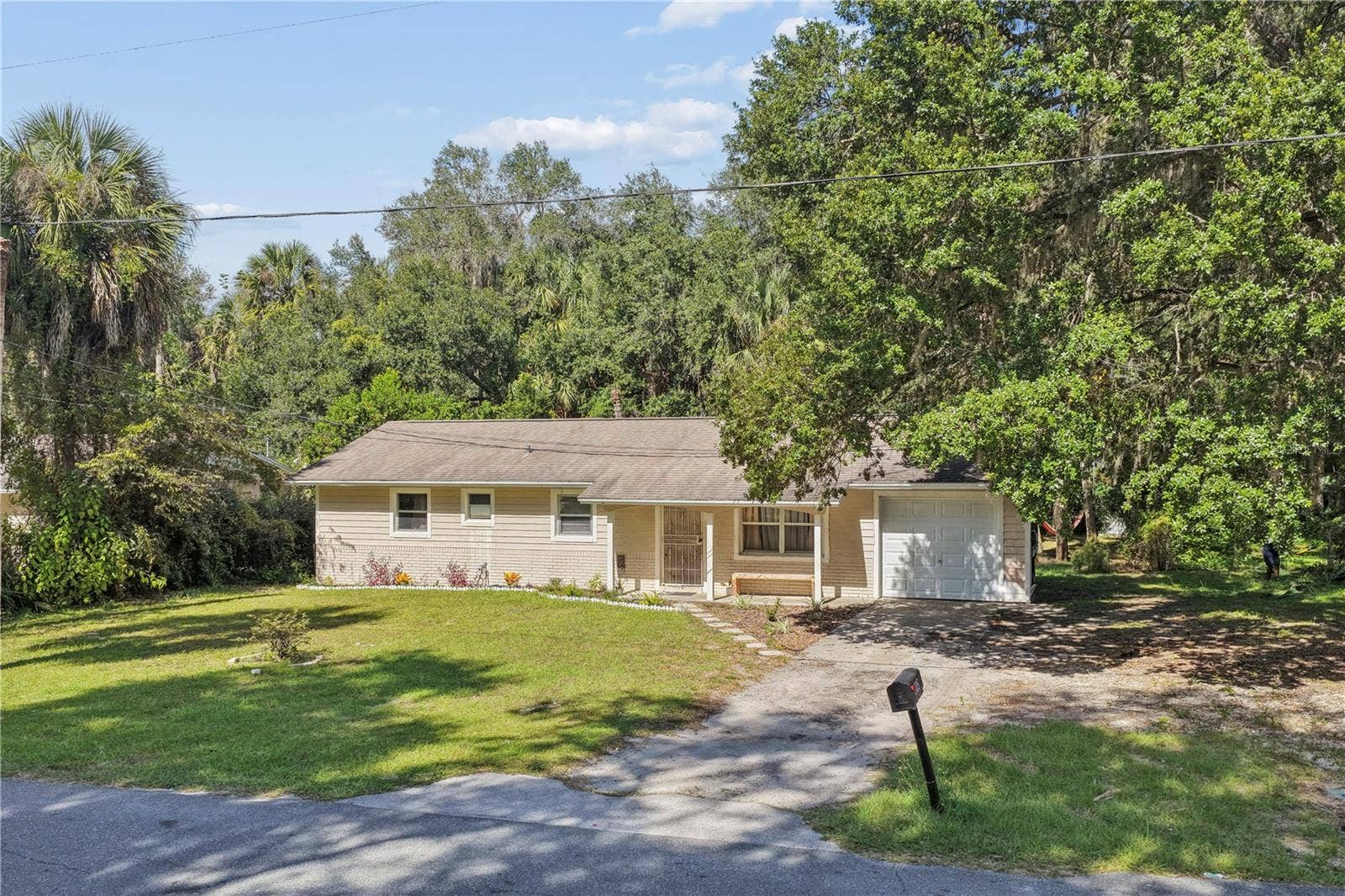 1585 W J WILLIAMS LANE, Dunnellon, FL 34434 1585 W J WILLIAMS LANE, Dunnellon, FL 34434