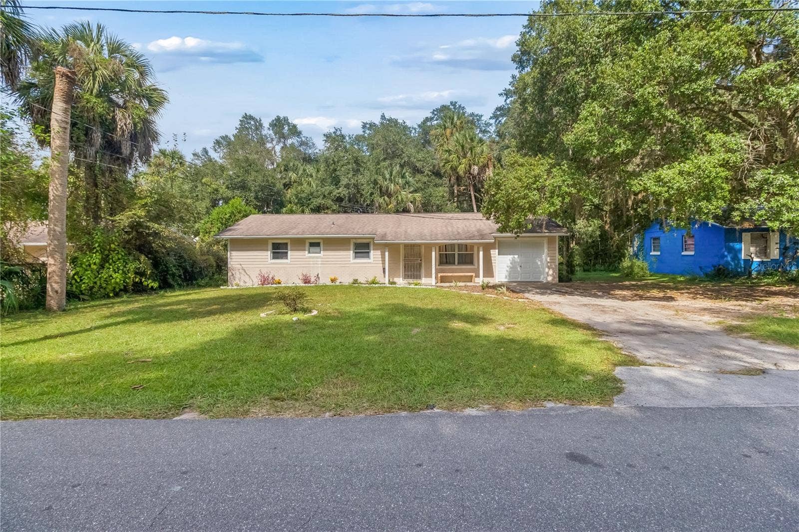 1585 W J WILLIAMS LANE, Dunnellon, FL 34434 1585 W J WILLIAMS LANE, Dunnellon, FL 34434