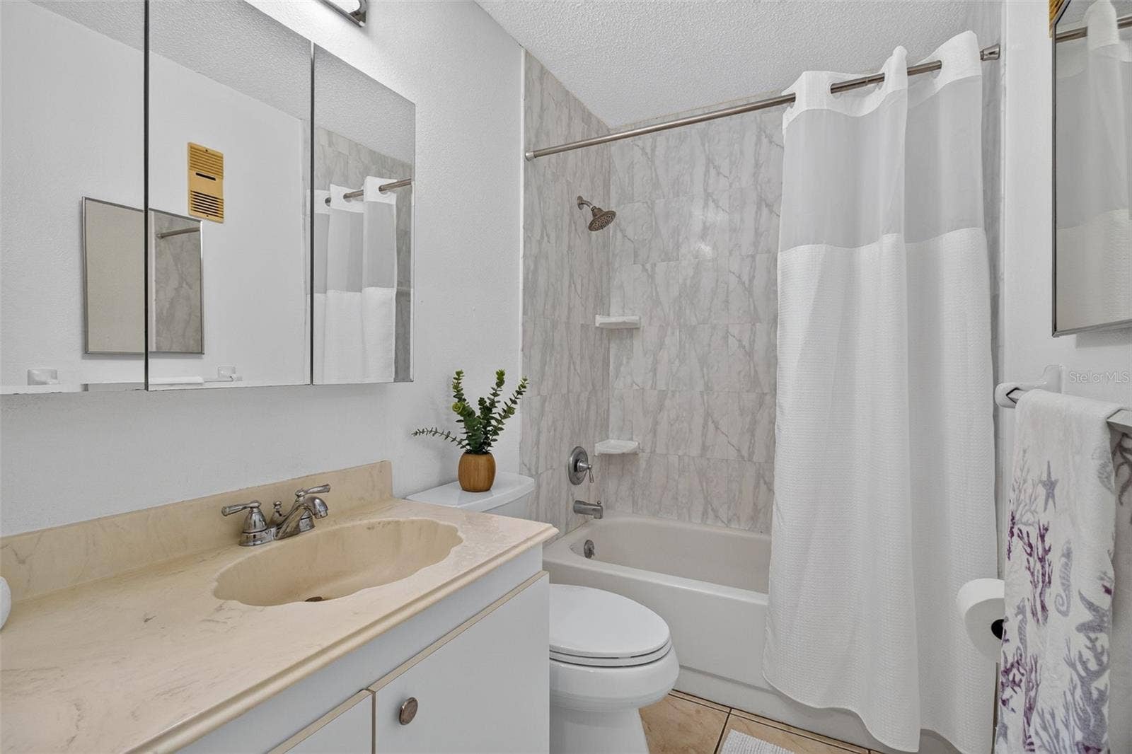 5980 80TH STREET N, #209, St Petersburg, FL 33709 5980 80TH STREET N, #209, St Petersburg, FL 33709