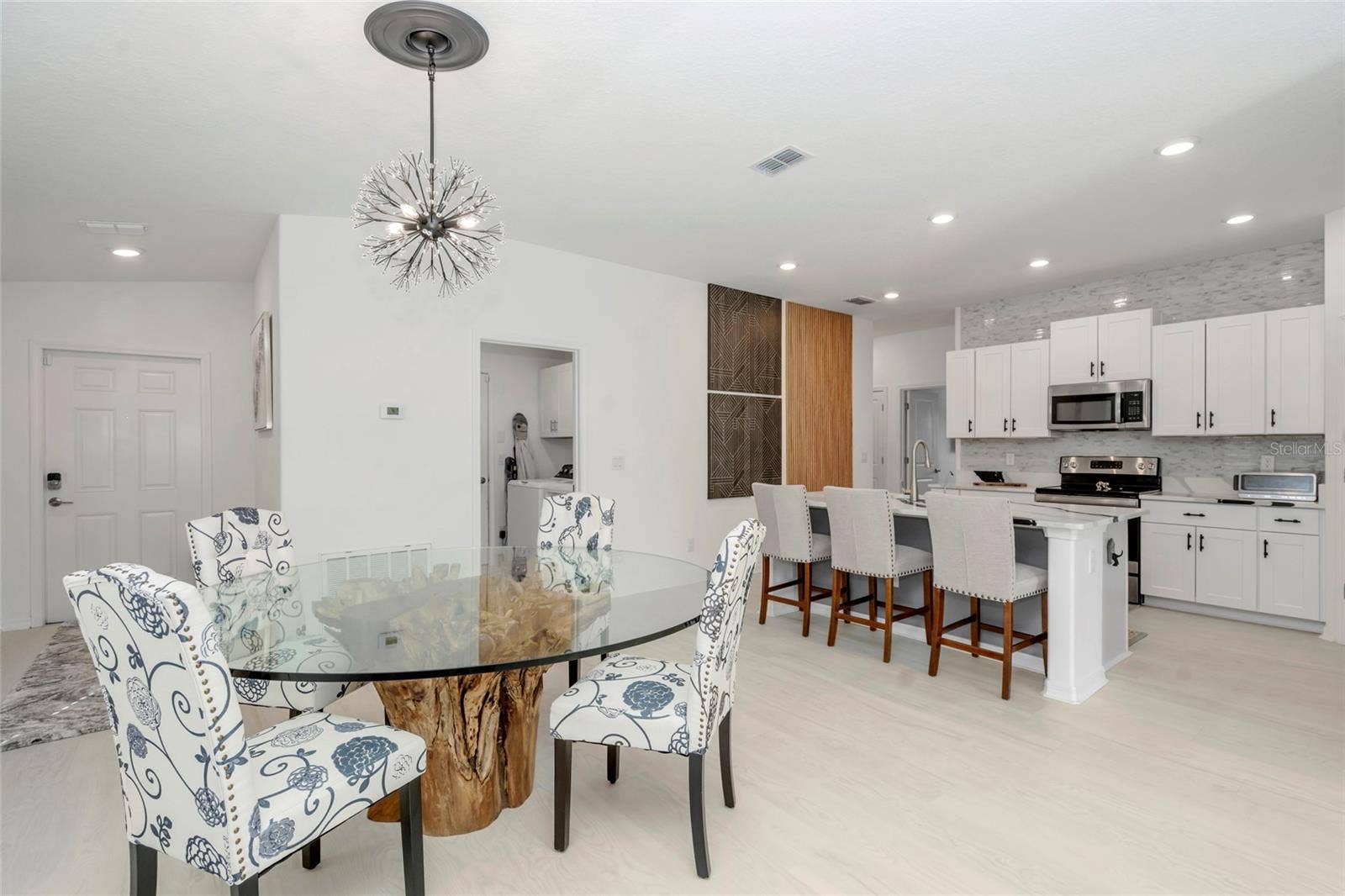 9617 BRANCHING SHIP TRACE, Wesley Chapel, FL 33545 9617 BRANCHING SHIP TRACE, Wesley Chapel, FL 33545