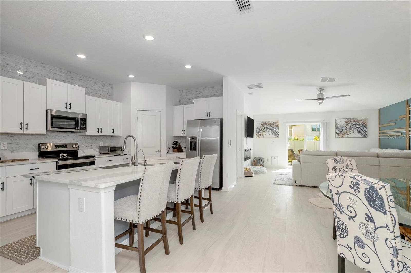 9617 BRANCHING SHIP TRACE, Wesley Chapel, FL 33545 9617 BRANCHING SHIP TRACE, Wesley Chapel, FL 33545