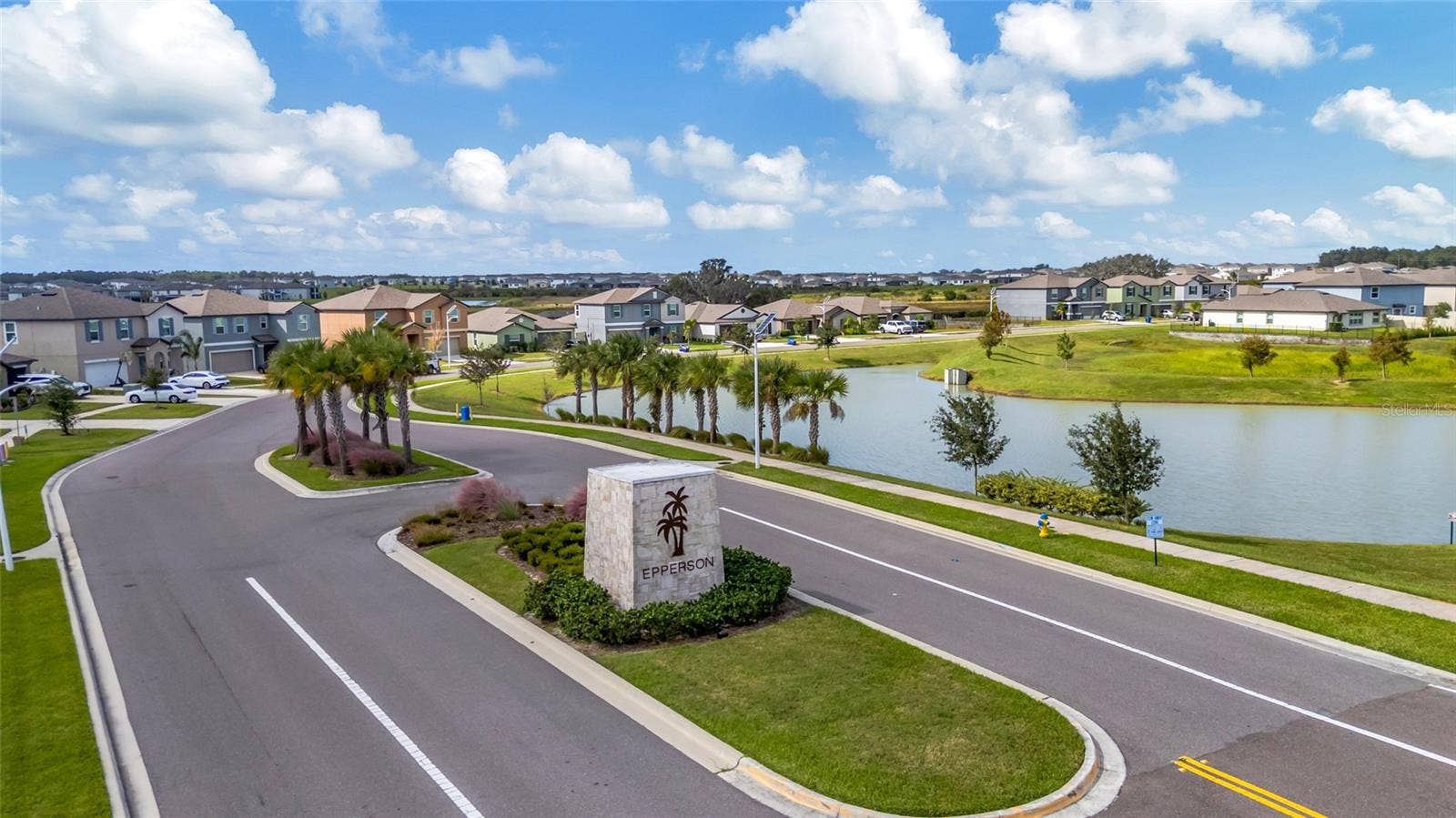 9617 BRANCHING SHIP TRACE, Wesley Chapel, FL 33545 9617 BRANCHING SHIP TRACE, Wesley Chapel, FL 33545