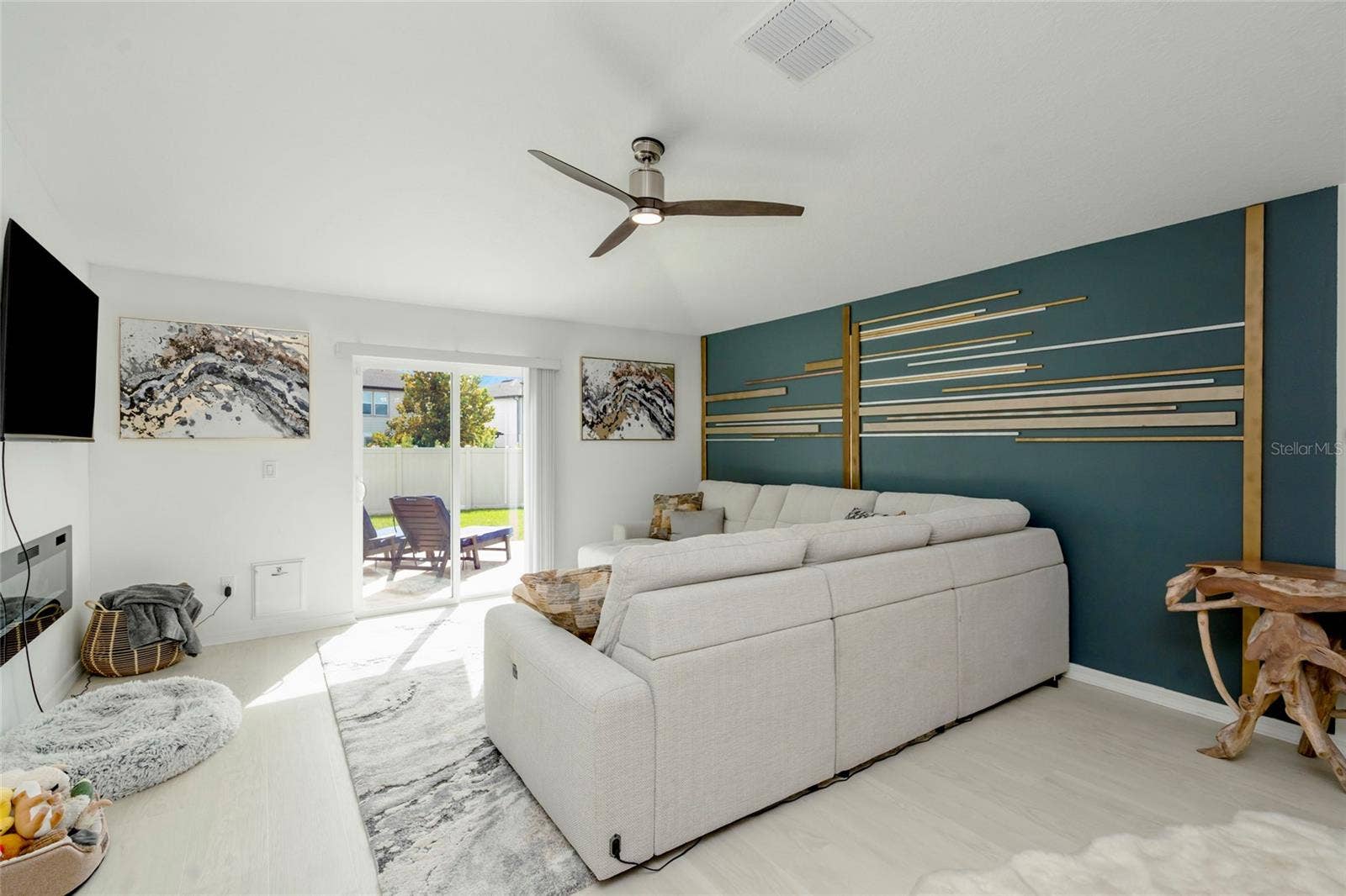 9617 BRANCHING SHIP TRACE, Wesley Chapel, FL 33545 9617 BRANCHING SHIP TRACE, Wesley Chapel, FL 33545