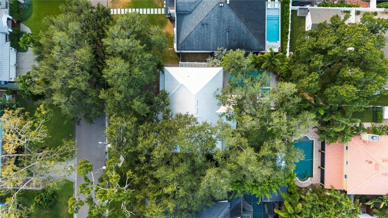 3407 W VASCONIA STREET, Tampa, FL 33629 3407 W VASCONIA STREET, Tampa, FL 33629